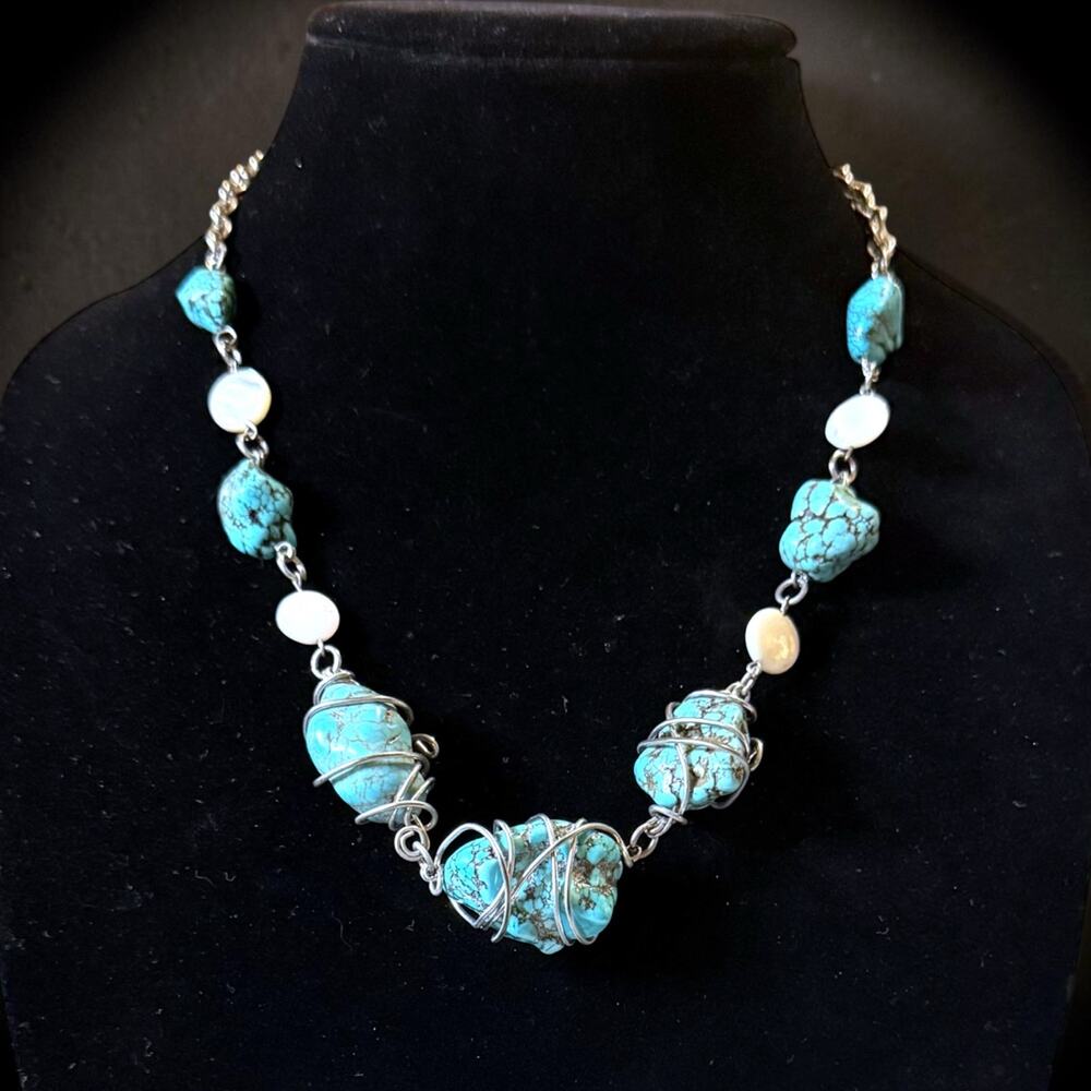 Unica Chunky Brutalist Necklace Womens Turquoise Silver Tone Wire Boho Sz 21”